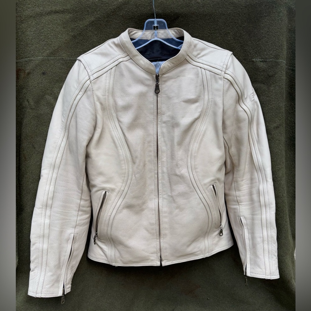BILT Women’s Cream/Beige Leather Moto Jacket SIZE 12 US